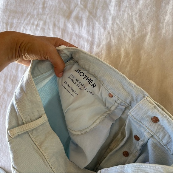 MOTHER The Scrapper Cuff Ankle Fray Jeans in The Devil May Care Size 26 - Picture 9 of 14